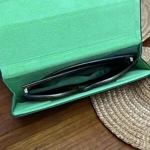 Longchamp Green Leather Eyeglasses Sunglasses Holder Longchamp | Accessories | Longchamp Green Leather Eyeglasses  main image 2